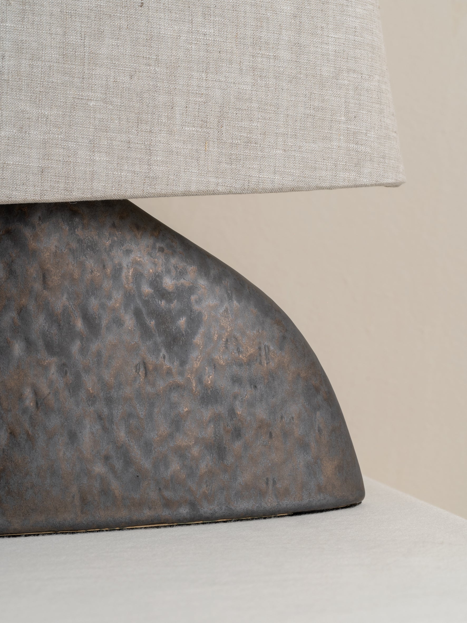 Pitti - bronze ceramic table lamp