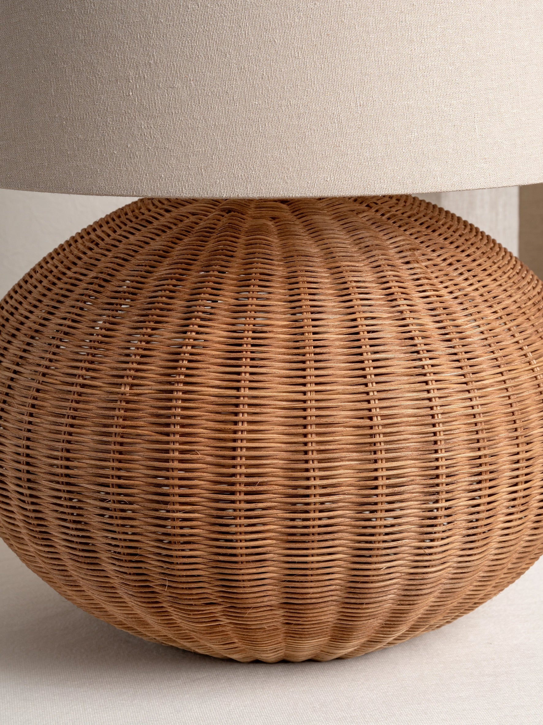 Sanvi - extra large rattan globe table lamp