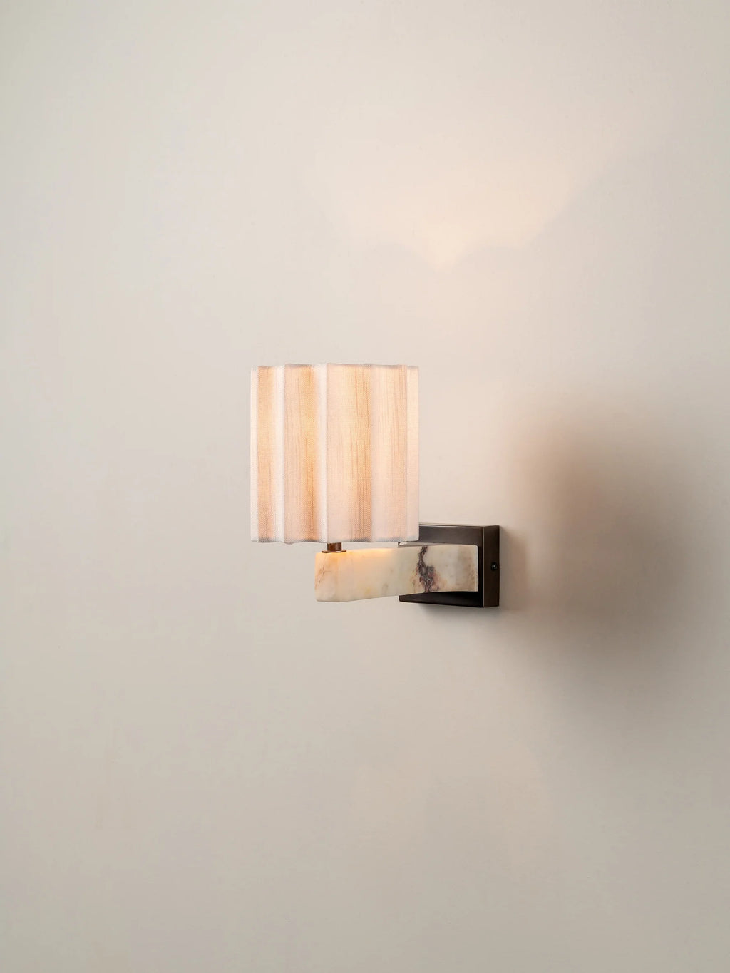 Viotti - Calacatta Viola marble and linen wall light