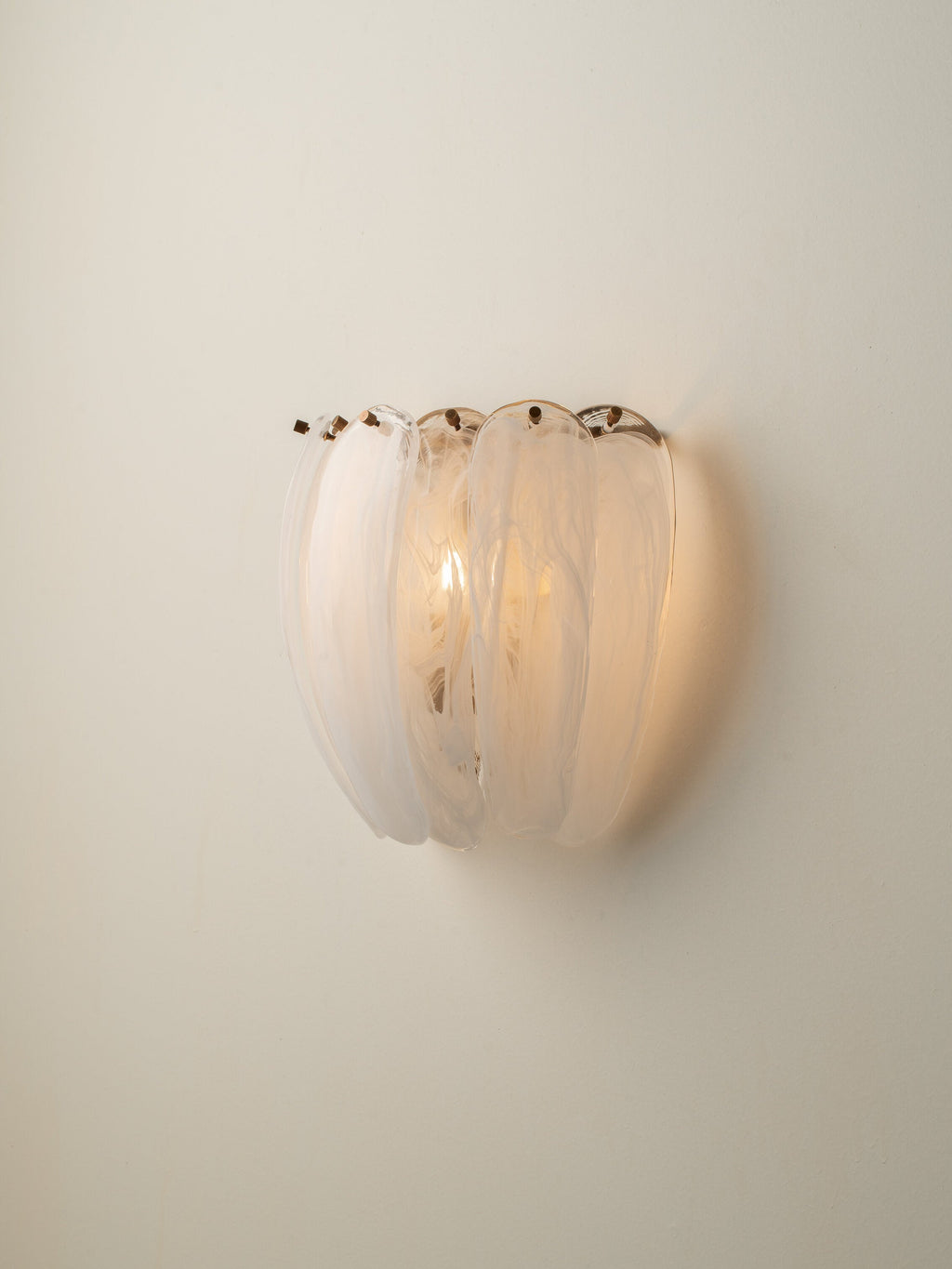 Astera wall light