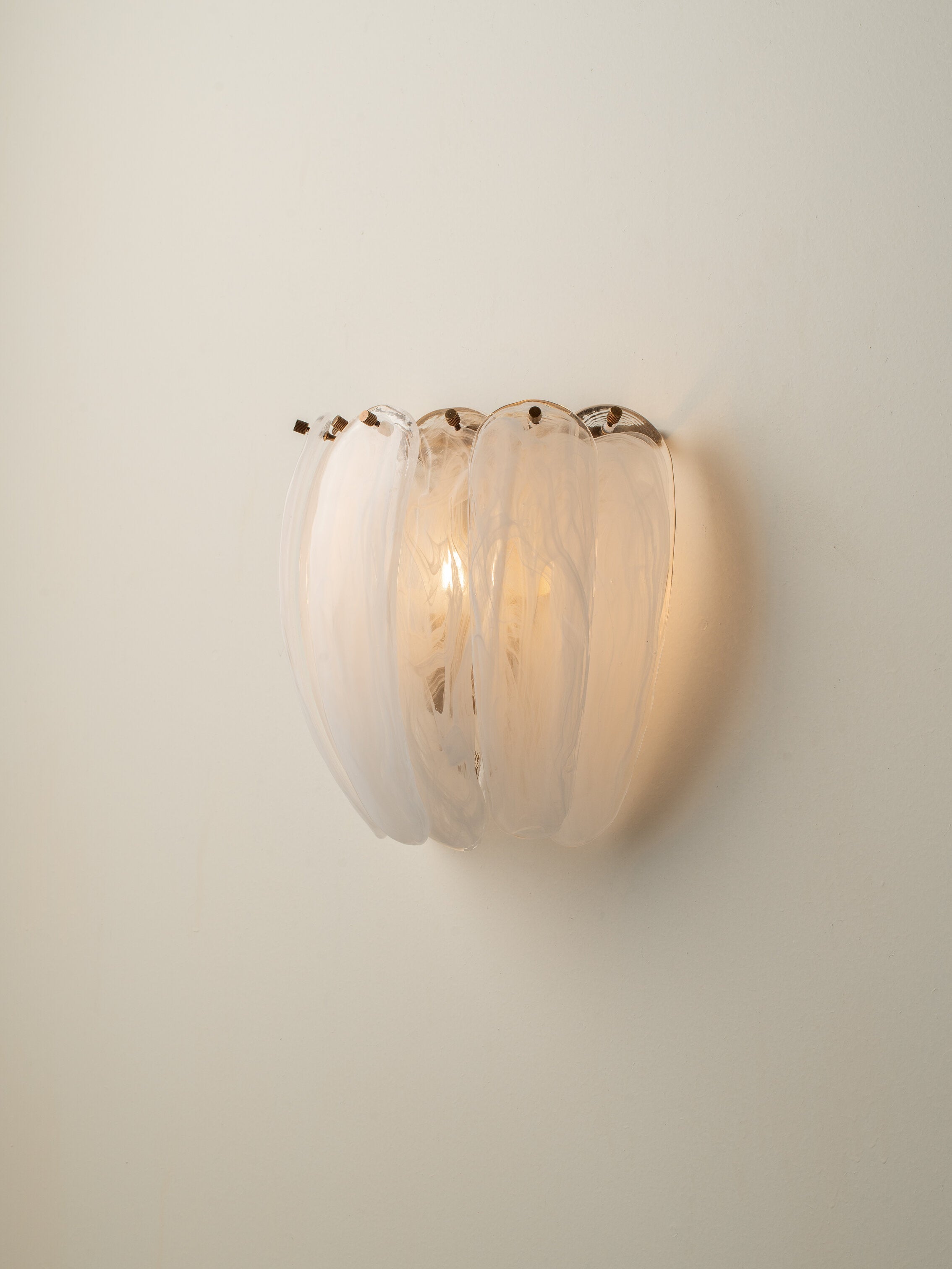 Astera wall light